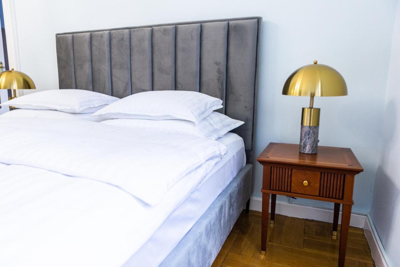 Luxury Downtown 3 Bedroom Apartment By Synagoge With Beautiful View Budapest Exteriör bild