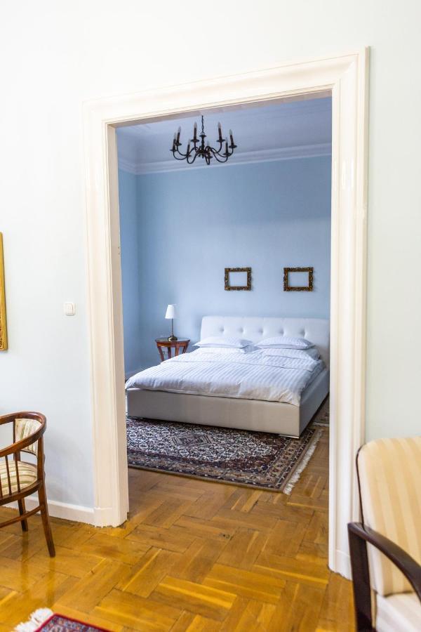 Luxury Downtown 3 Bedroom Apartment By Synagoge With Beautiful View Budapest Exteriör bild