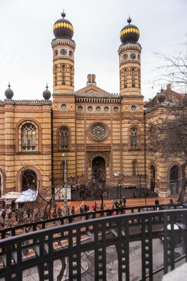 Luxury Downtown 3 Bedroom Apartment By Synagoge With Beautiful View Budapest Exteriör bild