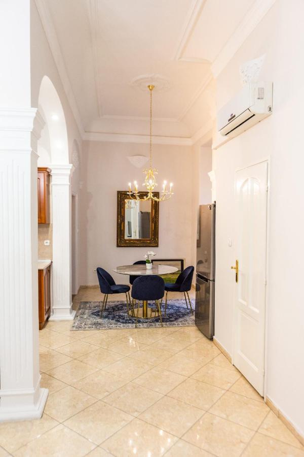 Luxury Downtown 3 Bedroom Apartment By Synagoge With Beautiful View Budapest Exteriör bild