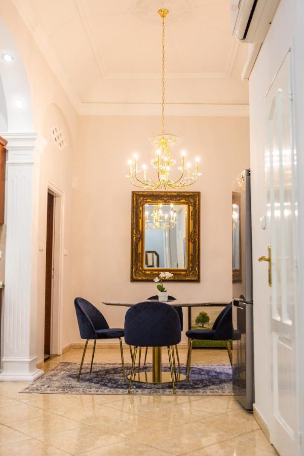 Luxury Downtown 3 Bedroom Apartment By Synagoge With Beautiful View Budapest Exteriör bild