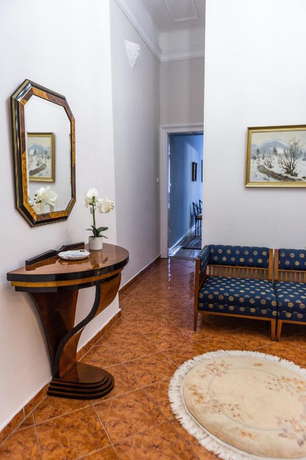 Luxury Downtown 3 Bedroom Apartment By Synagoge With Beautiful View Budapest Exteriör bild
